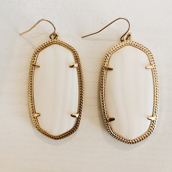 Kendra Scott Jewelry - Kendra Scott Danielle Earrings Ivory & Gold